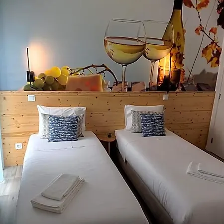 Sweet Dreams 3*
