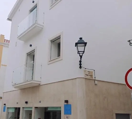 לינה וארוחת בוקר Sweet Dreams 3*